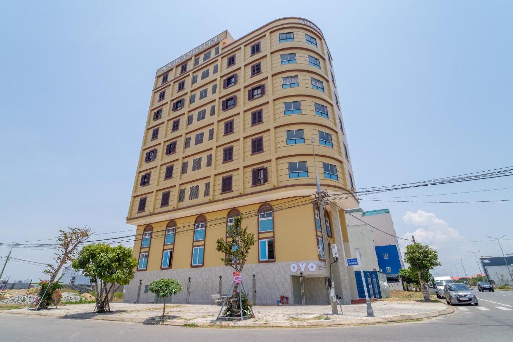 Capital O 215 An Duc Hotel Đà Nẵng, khách sạn giá rẻ, vị trí trung tâm, dịch vụ chu đáo