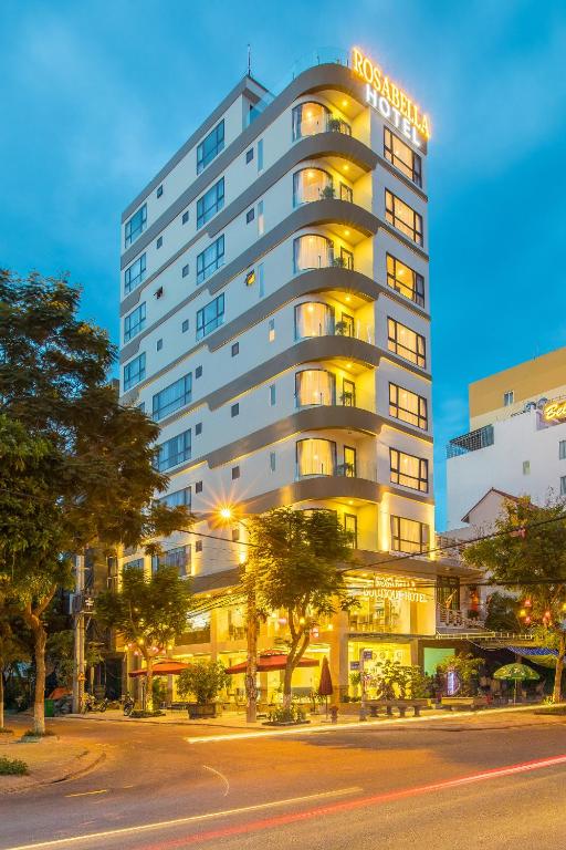 Rosabella Boutique Hotel, khách sạn nghỉ dưỡng giá rẻ ngay trung tâm thành phố biển Đà Nẵng