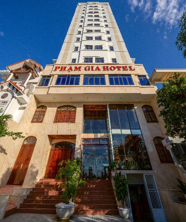 Khách sạn Phạm Gia Đà Nẵng, du lịch Đà Nẵng giá rẻ, khách sạn đà nẵng giá rẻ, du lịch đà nẵng tự túc, nhà nghỉ đà nẵng giá rẻ.