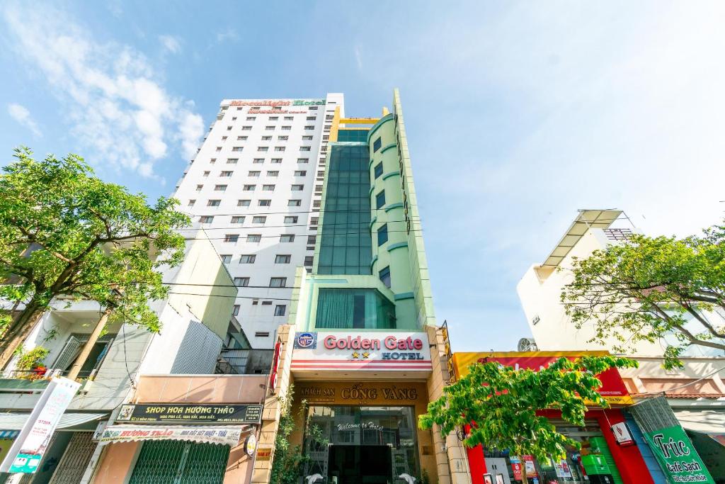 Super OYO 266 Golden Gate Đà Nẵng, khách sạn bình dân phù hợp cho sinh viên và nhóm bạn