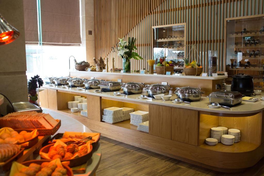 Diamond Sea Hotel Đà Nẵng, khách sạn 4 sao sang trọng sát biển Mỹ Khê