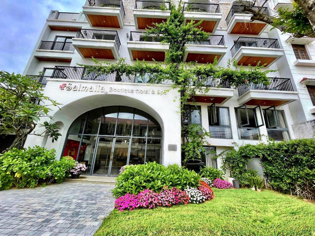 Salmalia Boutique Hotel, khách sạn cao cấp với phòng nghỉ tiện nghi và sang trọng