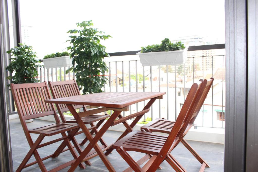 Davidduc's Apartment Tây Hồ, căn hộ tiện nghi với hồ bơi ngoài trời và Wi-Fi miễn phí