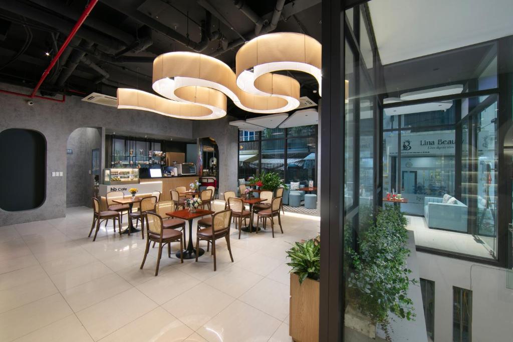 HB Serviced Apartment Hà Nội, căn hộ dịch vụ sang trọng tại Lạc Long Quân với tiện nghi hiện đại