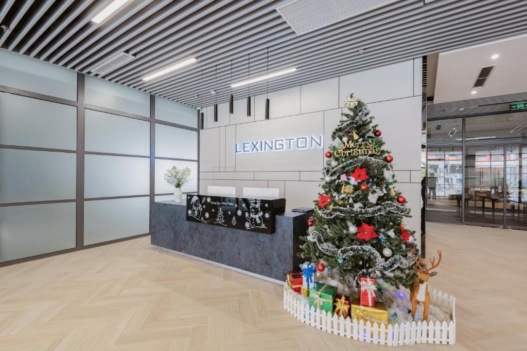 Lexington Westlake Hà Nội, căn hộ dịch vụ sang trọng với điều hòa, ban công, sân hiên gần Chùa Một Cột