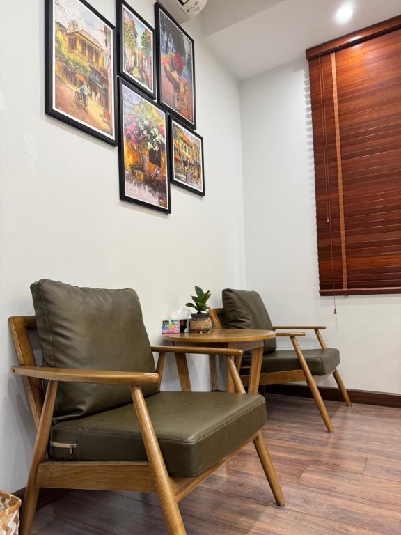 Van Mieu 54 Homestay, Khách Sạn Sang Trọng Với Không Gian Tĩnh Lặng Giữa Phố Phường