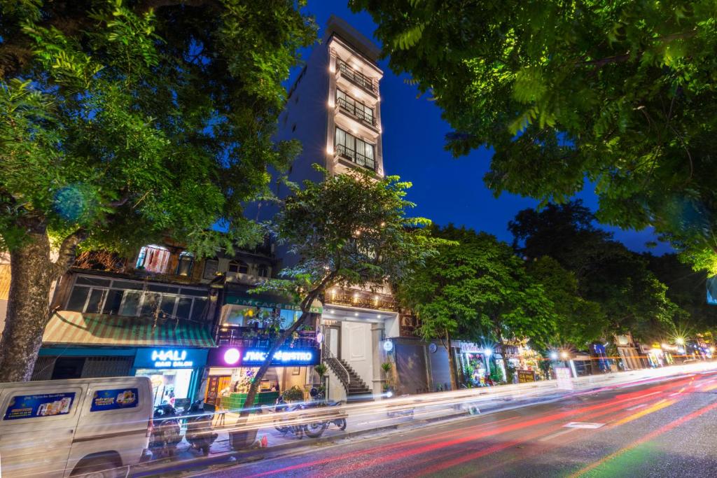Avani Central Hanoi Hotel, Khách Sạn Sang Trọng, Nghỉ Dưỡng Lãng Mạn Với Tầm Nhìn Thành Phố