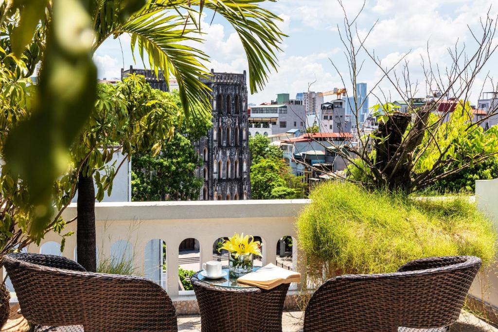 Minerva Church Boutique Hotel Hà Nội, Khách Sạn Sang Trọng, Sắc Màu Phố Cổ Và Không Gian Tinh Tế