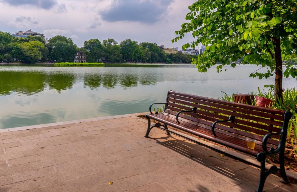 Hanoi Indochine Hà Nội: Khách Sạn Indochine View Hồ Gươm, Nơi Dân Cũ Nhớ Nhà Là Về