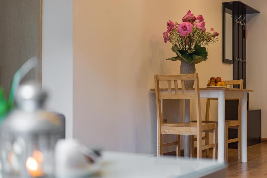 HNC Sky Terrace – Thiên Đường Đồng Trắng Với Macallan 18 Và Bò Wagyu Sang Trọng